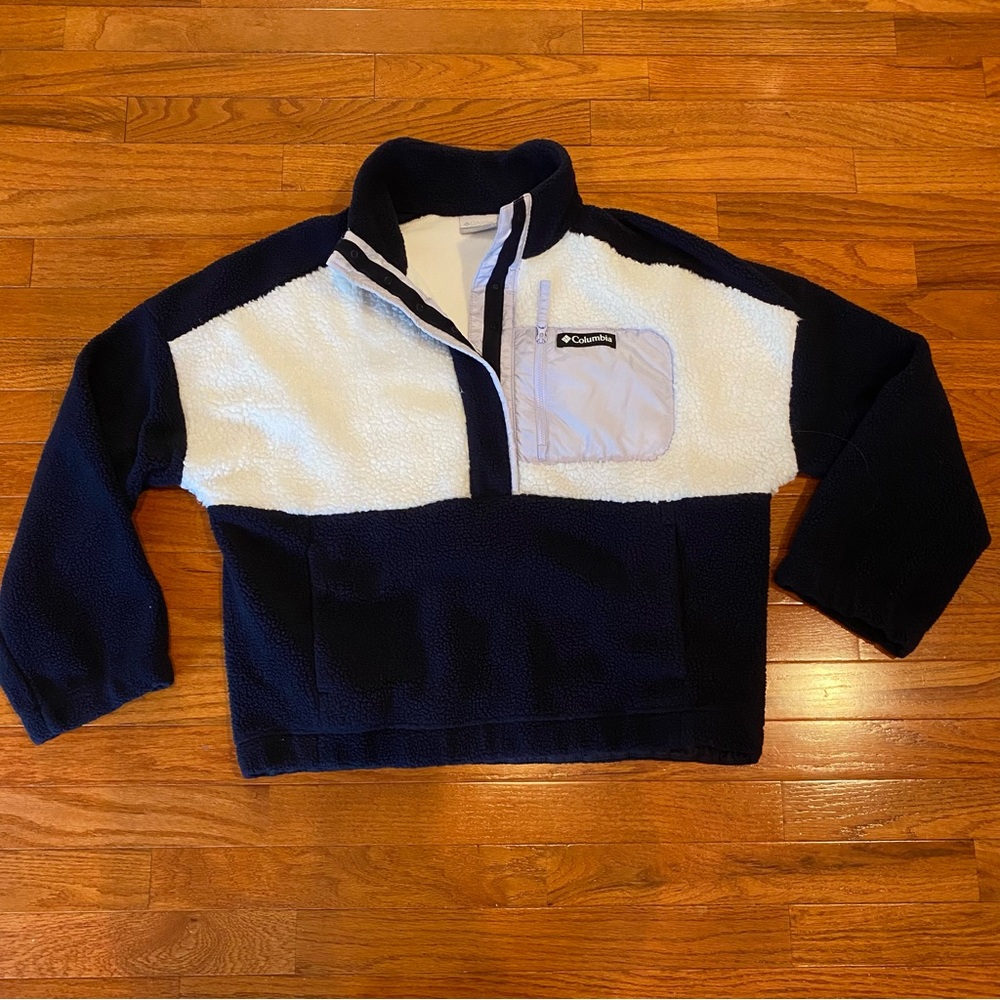 Columbia Lodge Sherpa pullover with pockets navy and cream size large